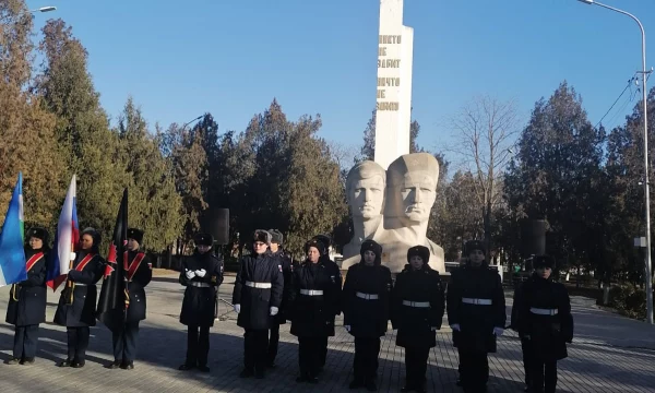 Память поколений  хранит имена героев