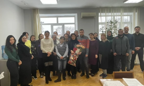 С прекрасным юбилеем, полным возможностей и радости.