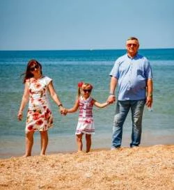 За активную профсоюзную работу &ndash; поощрены  профсоюзной путевкой.
