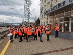 АКТИВНО ПОТРУДИЛИСЬ.