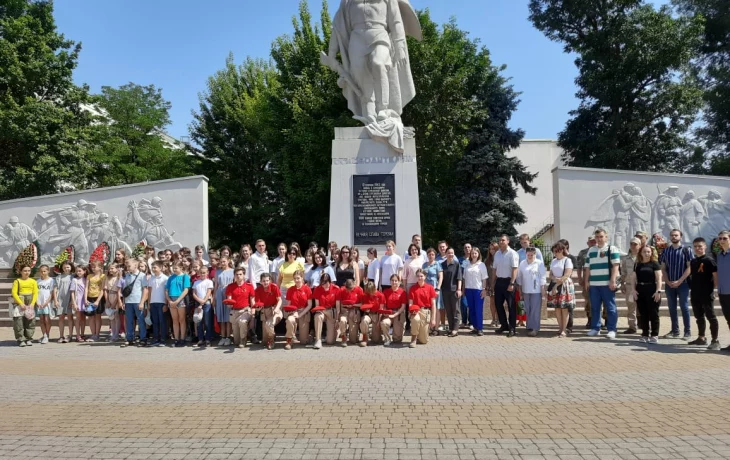 День памяти и скорби День памяти и скорби