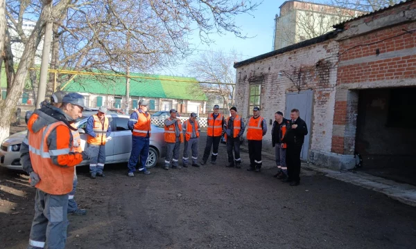 Работники подсказывают